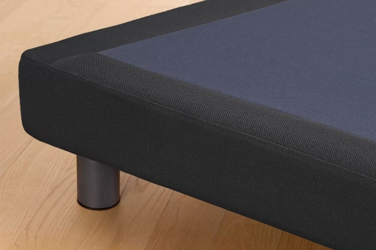 Cadre de lit rembourré