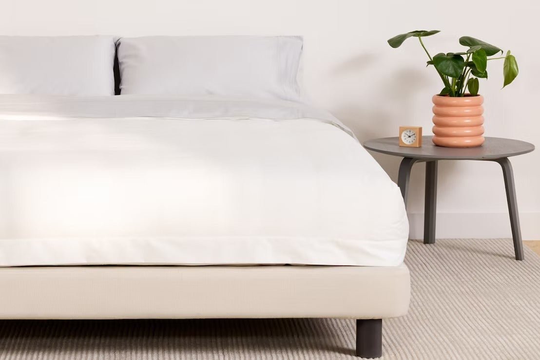 Cadre de lit rembourré